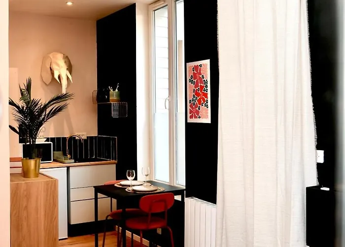 Nomade - Hyper-centre - 2 Personnes Apartment